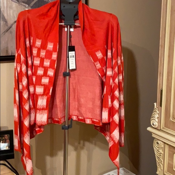 BCBG cardigan m/L - Picture 1 of 3